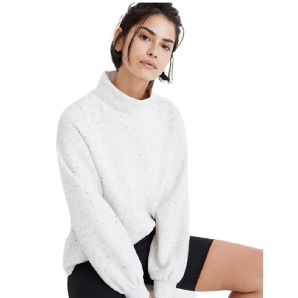 Madewell Turtleneck Sweatshirt Cropped‎ Raw Hem Long Sleeves